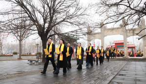 ������־ ��ѧ�г�