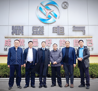  ���ᾫ���캽 ʮ����ıƪ���� ��ʱ�����������߻��㸳�����󡪡����˾�����ΰ�¡�������һ�и���ׯ������ҵ��������չ(ͼ8)