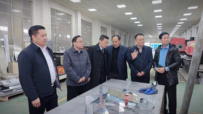  ���ᾫ���캽 ʮ����ıƪ���� ��ʱ�����������߻��㸳�����󡪡����˾�����ΰ�¡�������һ�и���ׯ������ҵ��������չ(ͼ6)